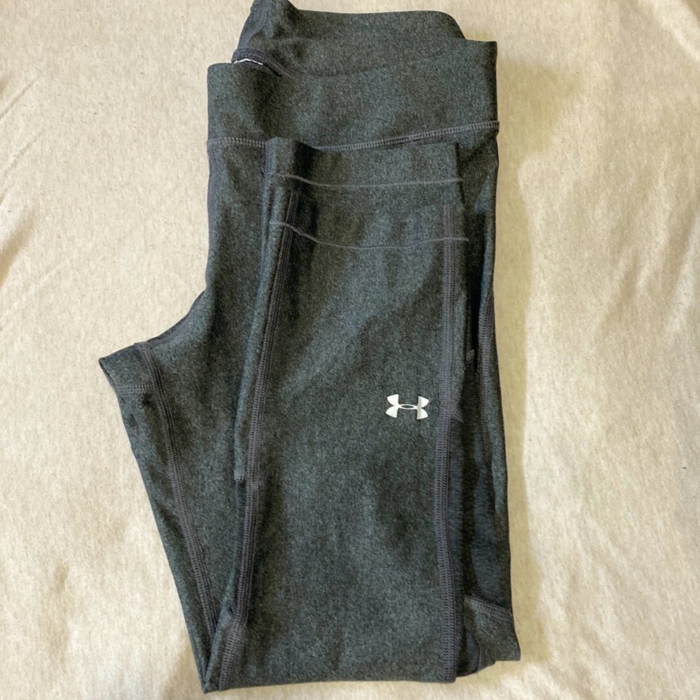 under armor capris leggings!!